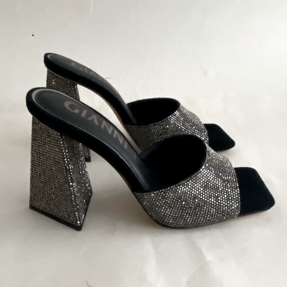 Gianni Bini Gianni Caylor Rhinestone Sandals